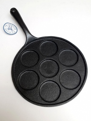 Cast Iron Skillet Pan with 7 Indents (65mm) - Perfect for Eggs and Blini Pancakes